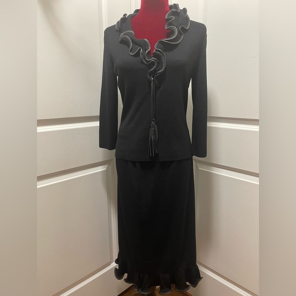 Cyrus Knit Skirt & Top Trimmed In Genuine Leather. - Picture 10 of 11